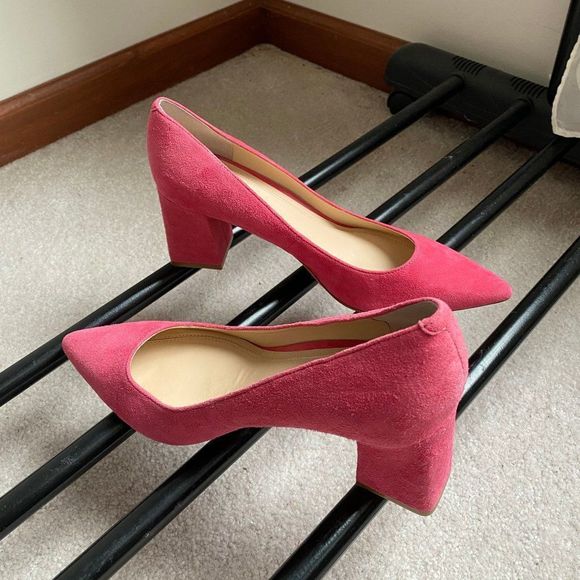 MARC FISHER Women Zala Suede Pumps - NEW NWOB - Picture 8 of 9